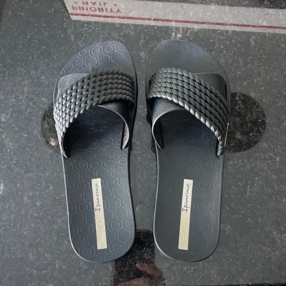 Ipanema slides. Tried on inside . - Picture 1 of 5